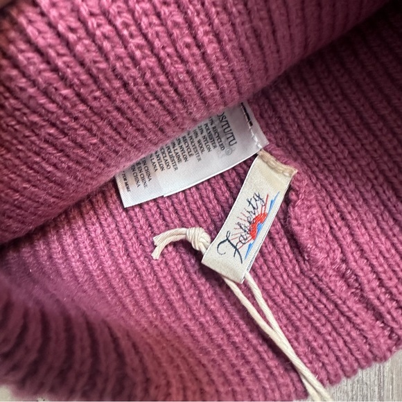 FAHERTY BRAND Rose Retro Stripe Beanie NWT - Picture 6 of 12